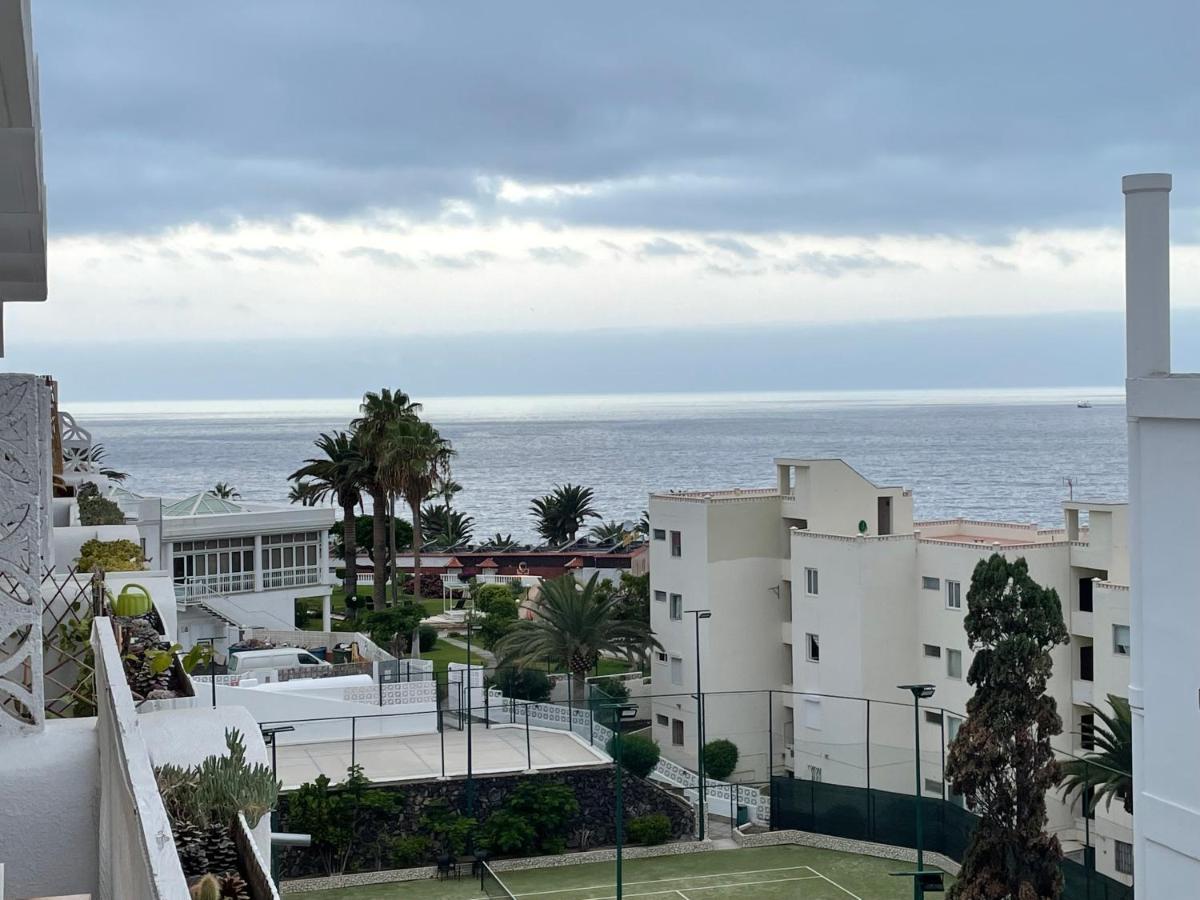 Concanas - Los Gigantes Acantilado de los Gigantes Buitenkant foto
