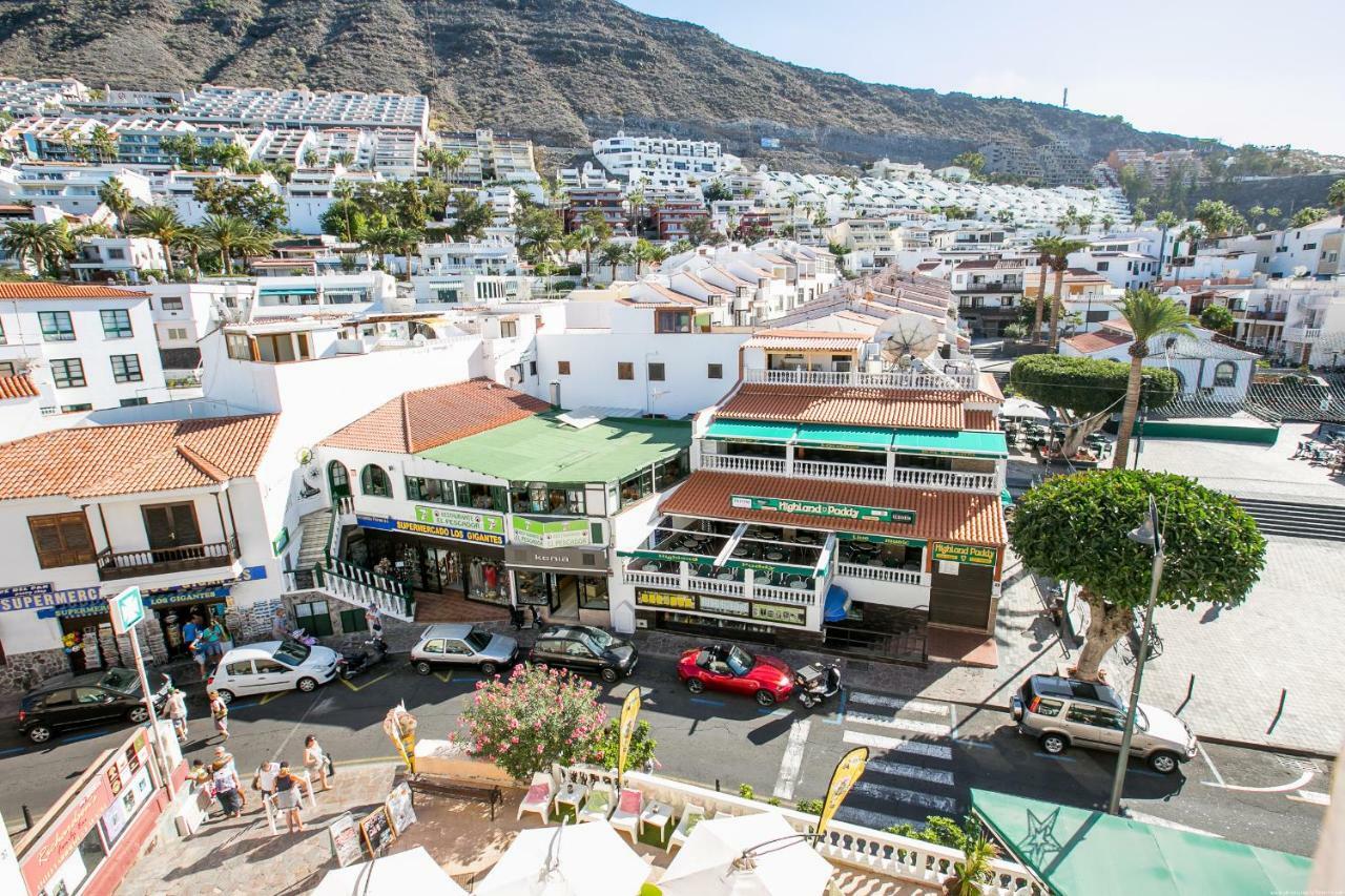 Concanas - Los Gigantes Acantilado de los Gigantes Buitenkant foto